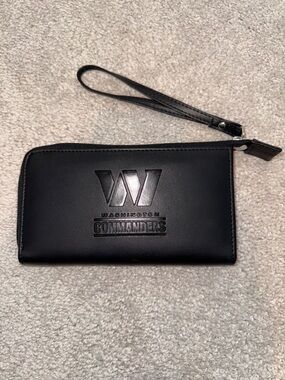 Washington Commanders Black Wristlet Clutch